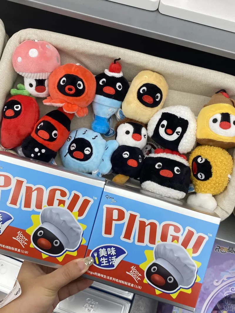 PINGU 企鵝家族 正版授權 美味生活 毛絨 冰箱貼 磁鐵 盲盒 / 預購 另一角度