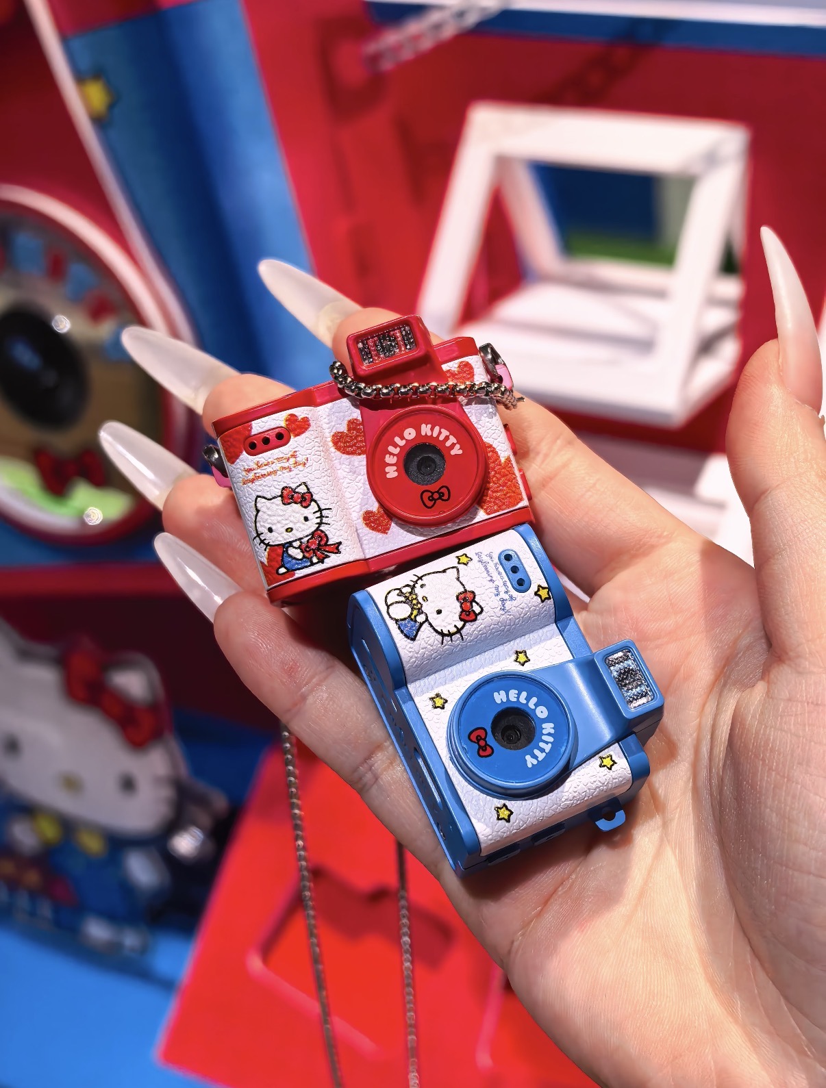 Hello Kitty 元氣信號迷你相機盲盒