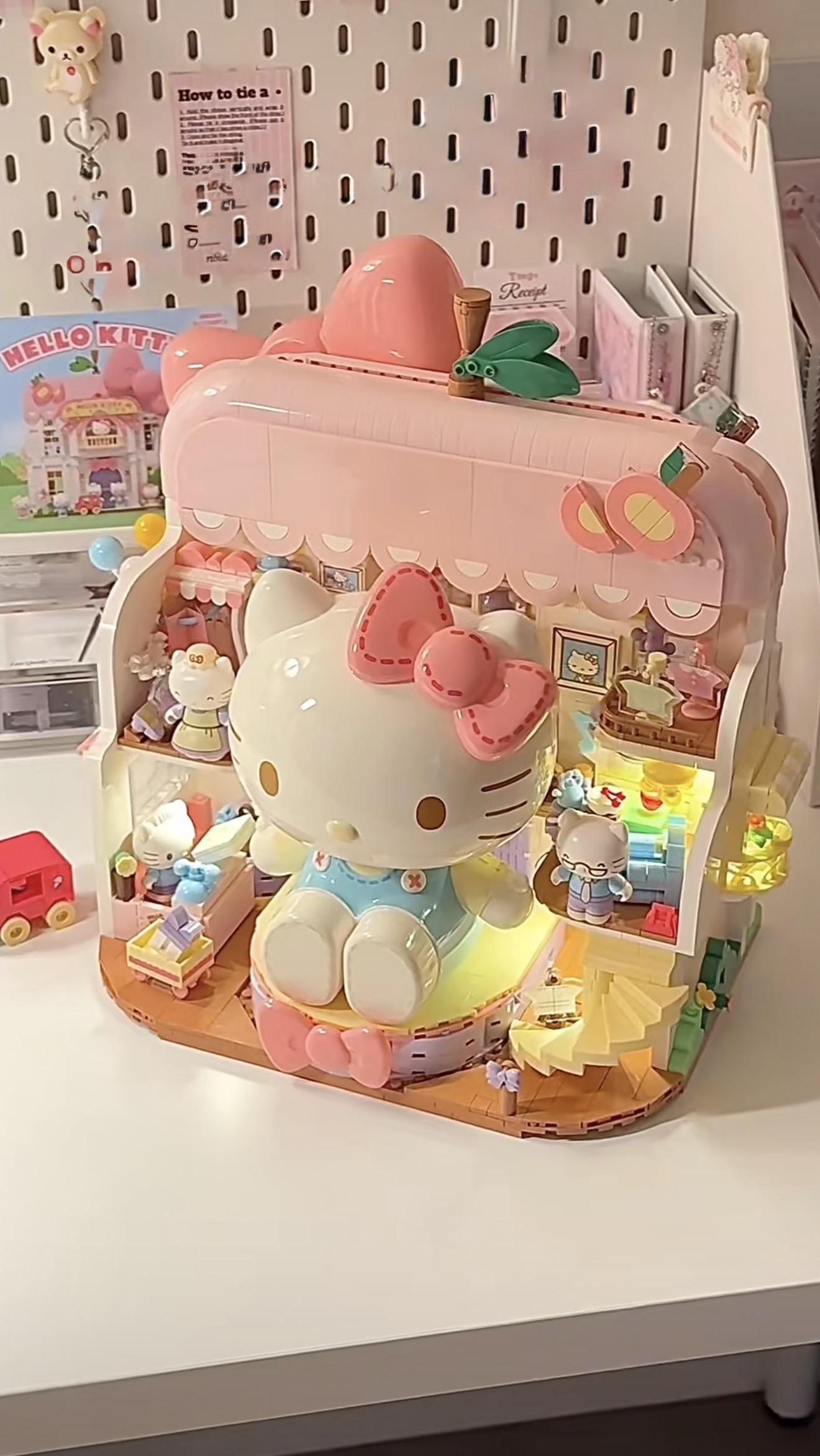 HELLO KITTY家族積木套裝