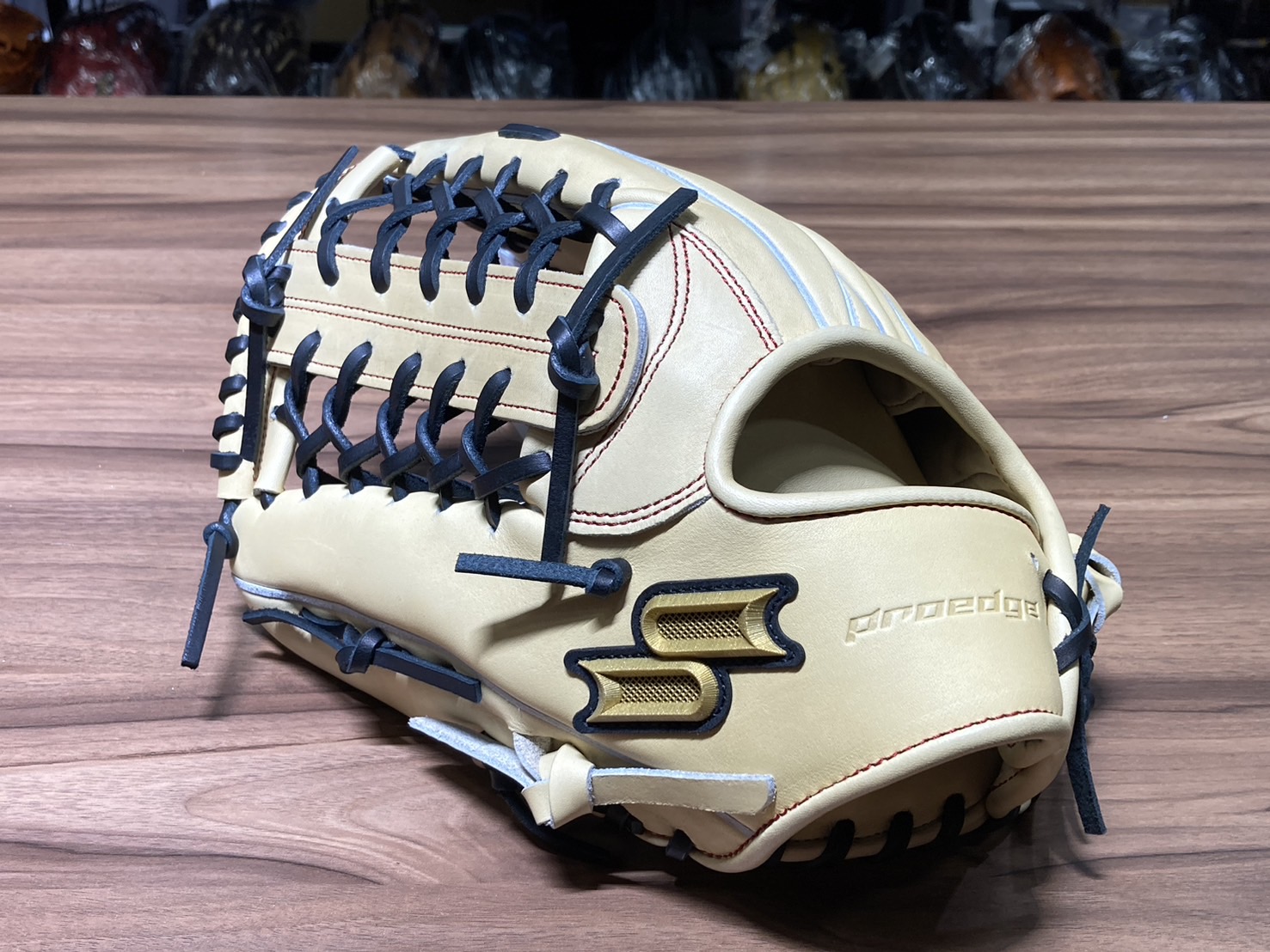 SSK 進 Proedge 24S 接球手套 T網 奶油/黑 8L 反
