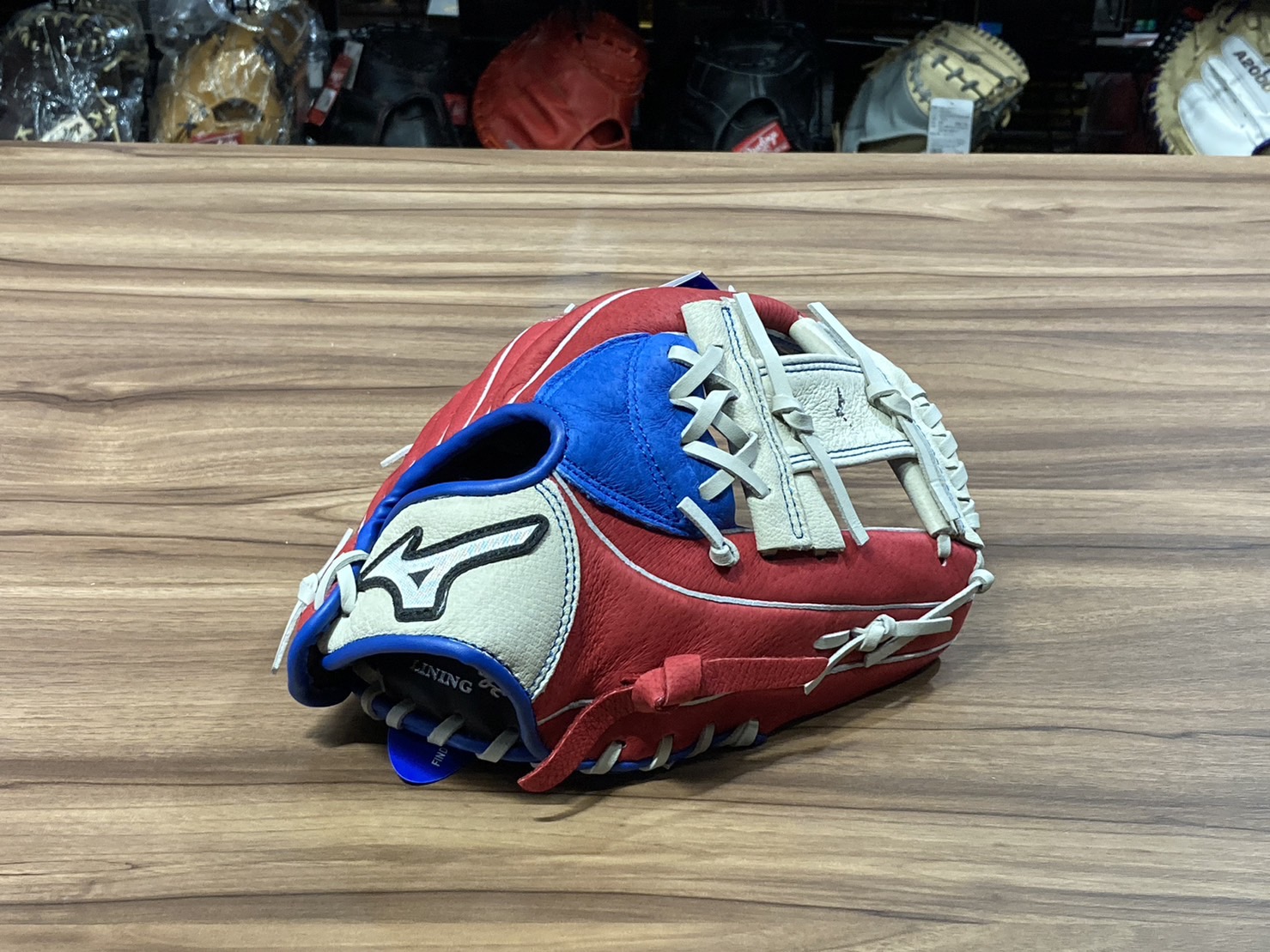 Mizuno Prospect 接球手套 少年用 工字 藍/紅 11"