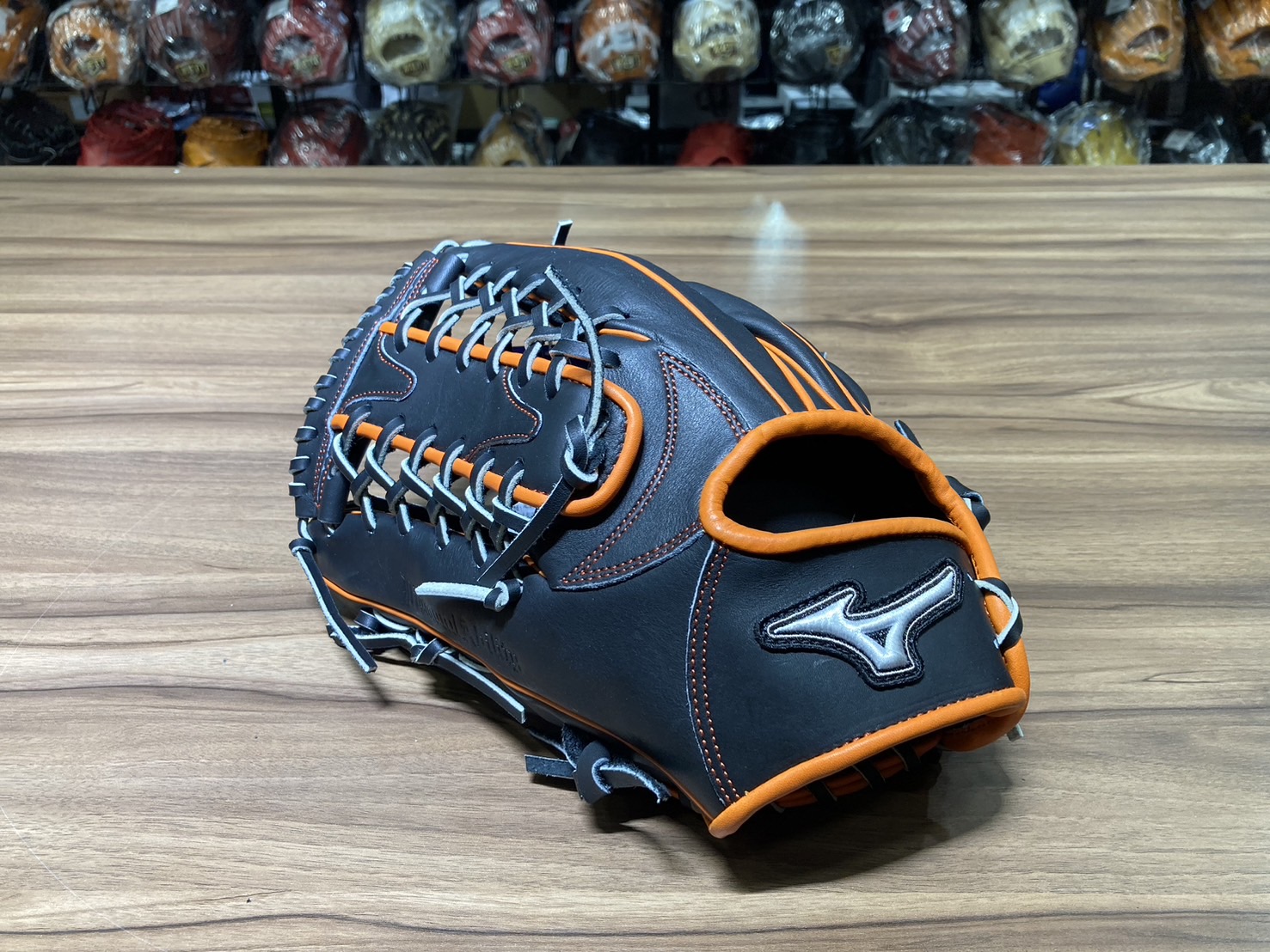 Mizuno Diamond 24S 接球手套 T網 黑/橘 12.5" 反