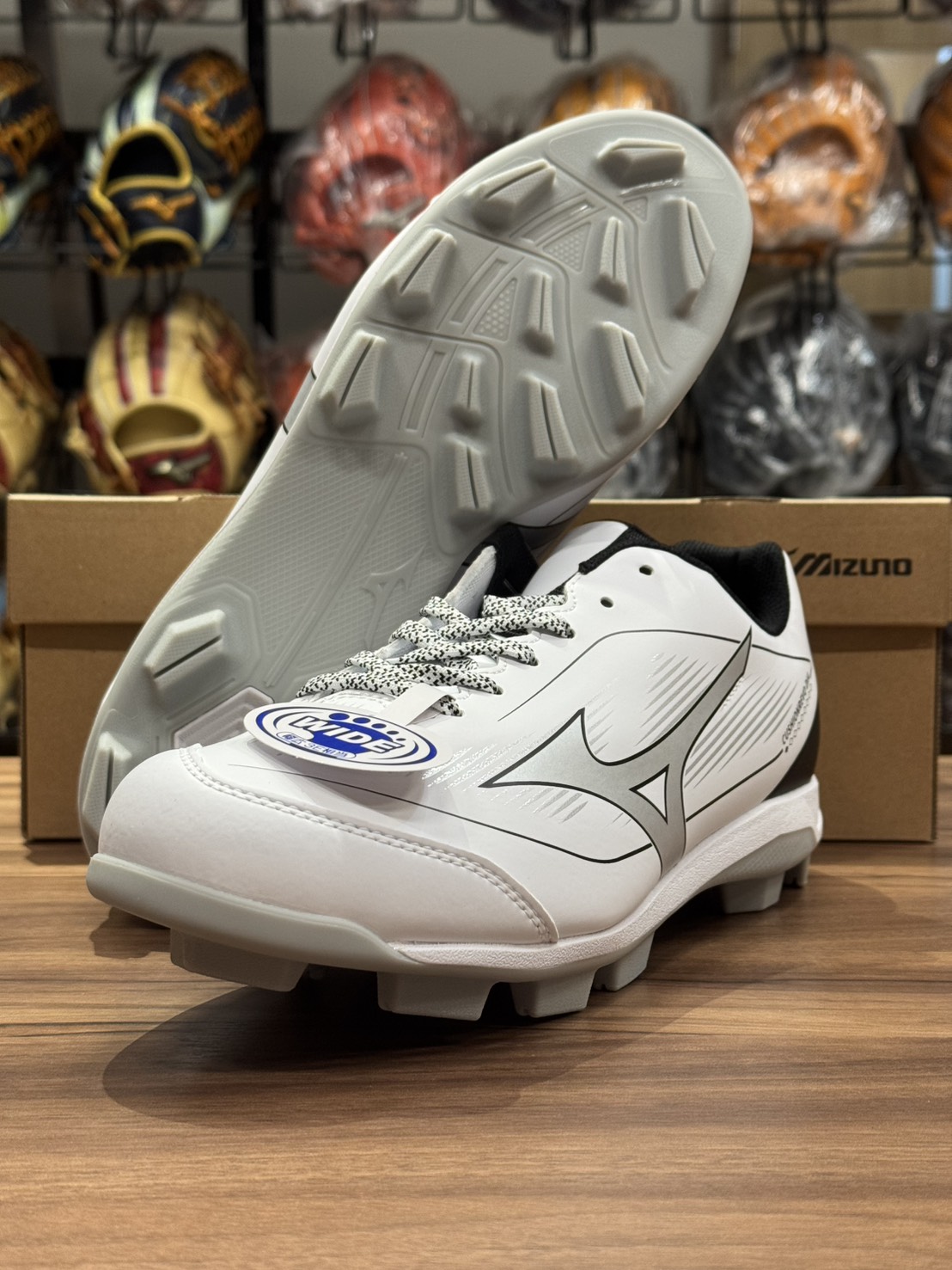 Mizuno Cushion DIA 25F 棒壘膠釘鞋 白