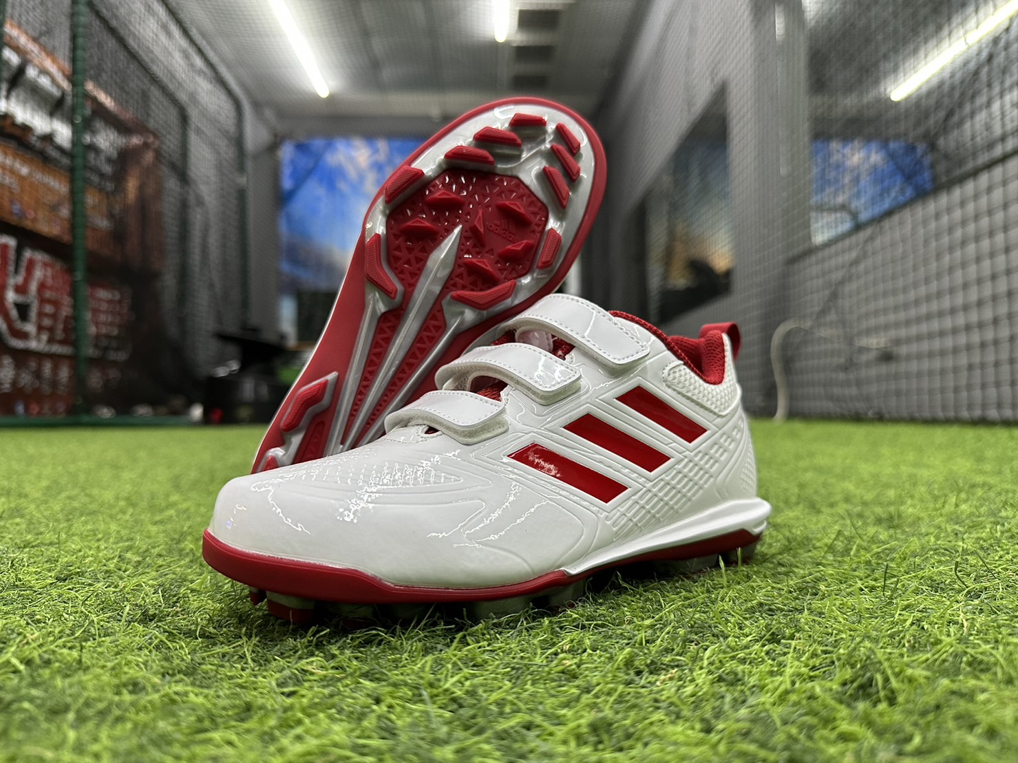 adidas 進 Stabile TPU 棒壘膠釘鞋 少年 白/紅