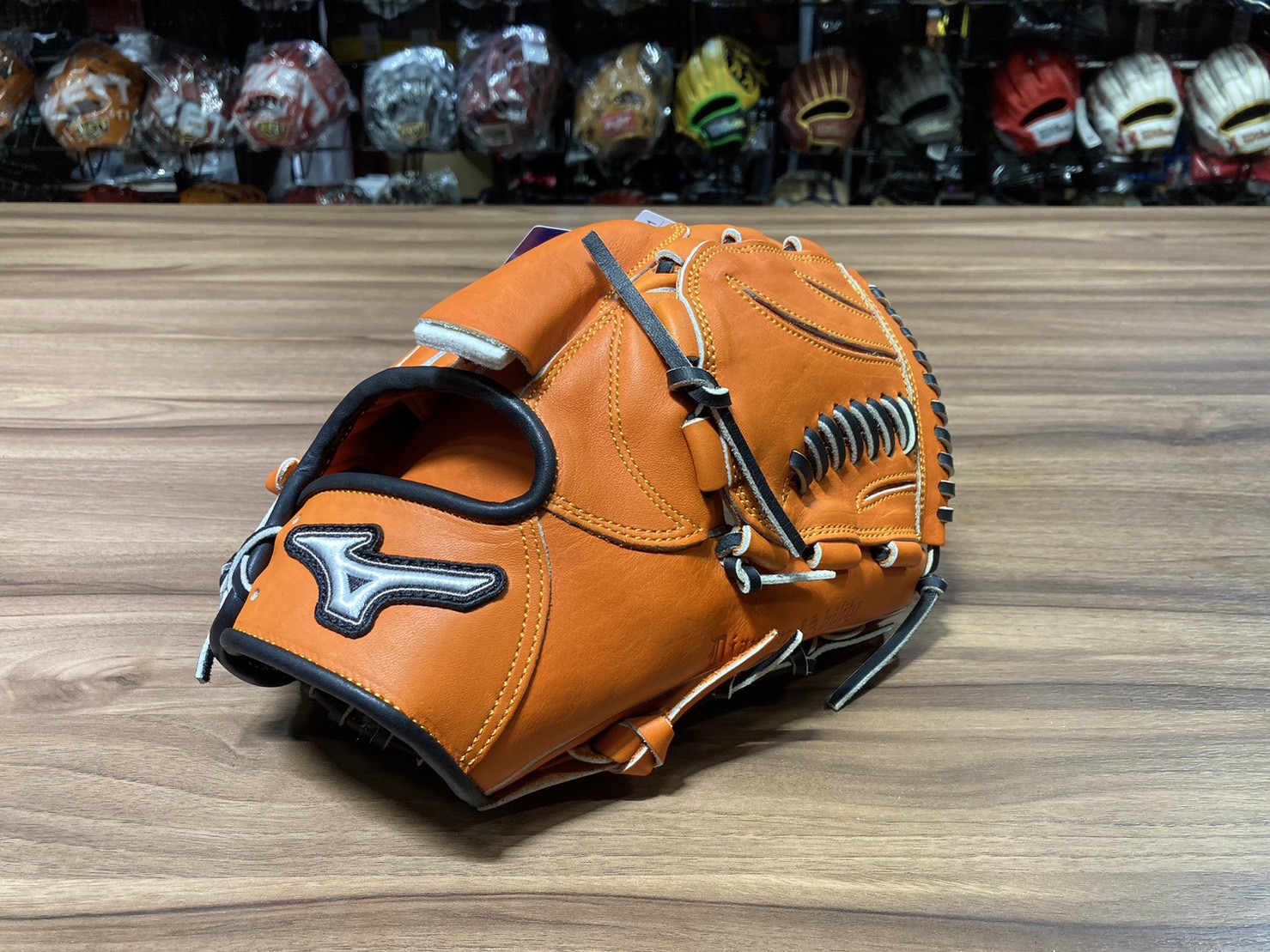 Mizuno Diamond 23 接球手套 投手 橘紅 11.75"