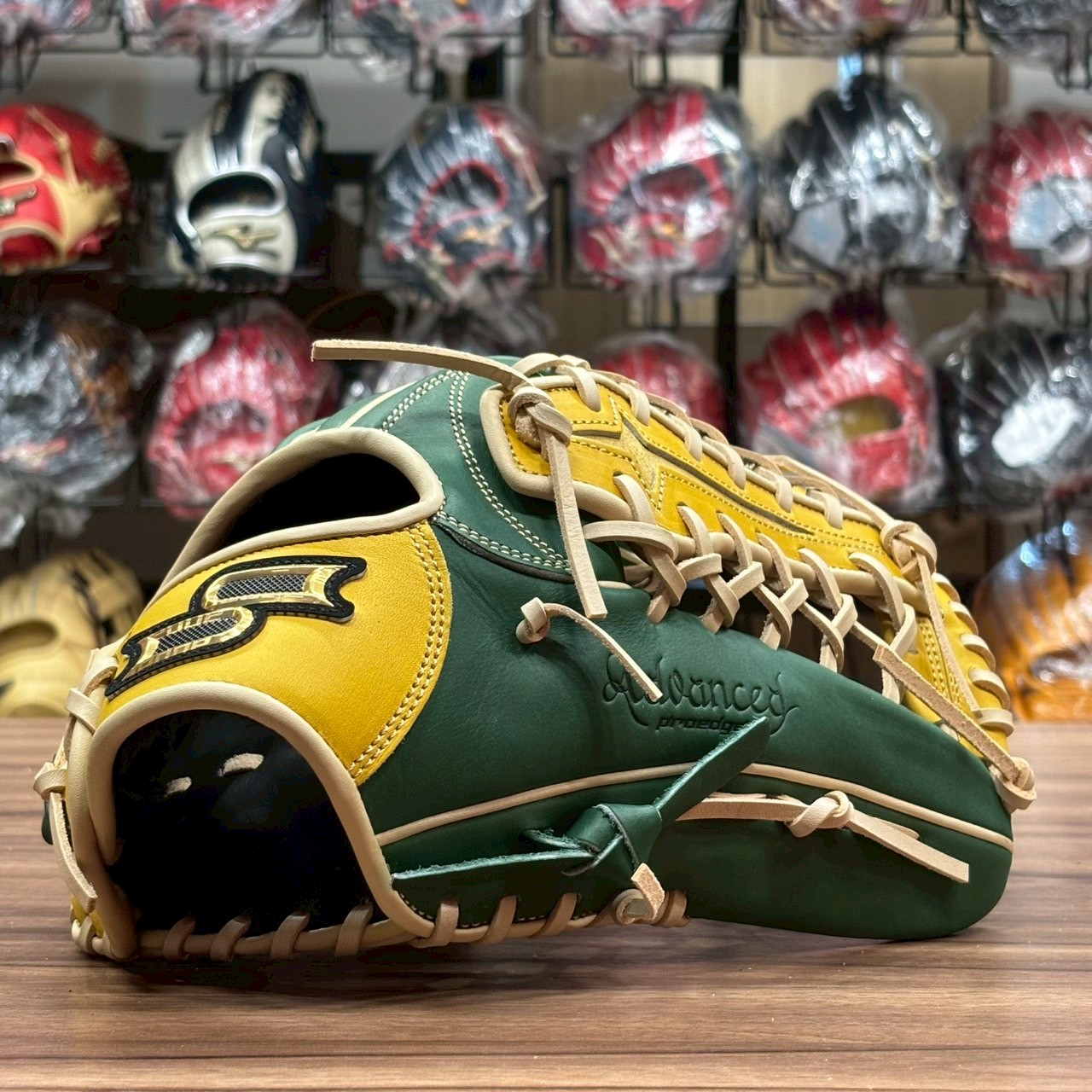SSK ADV 25 紀慶然 接球手套 T網 綠/黃 12.75"