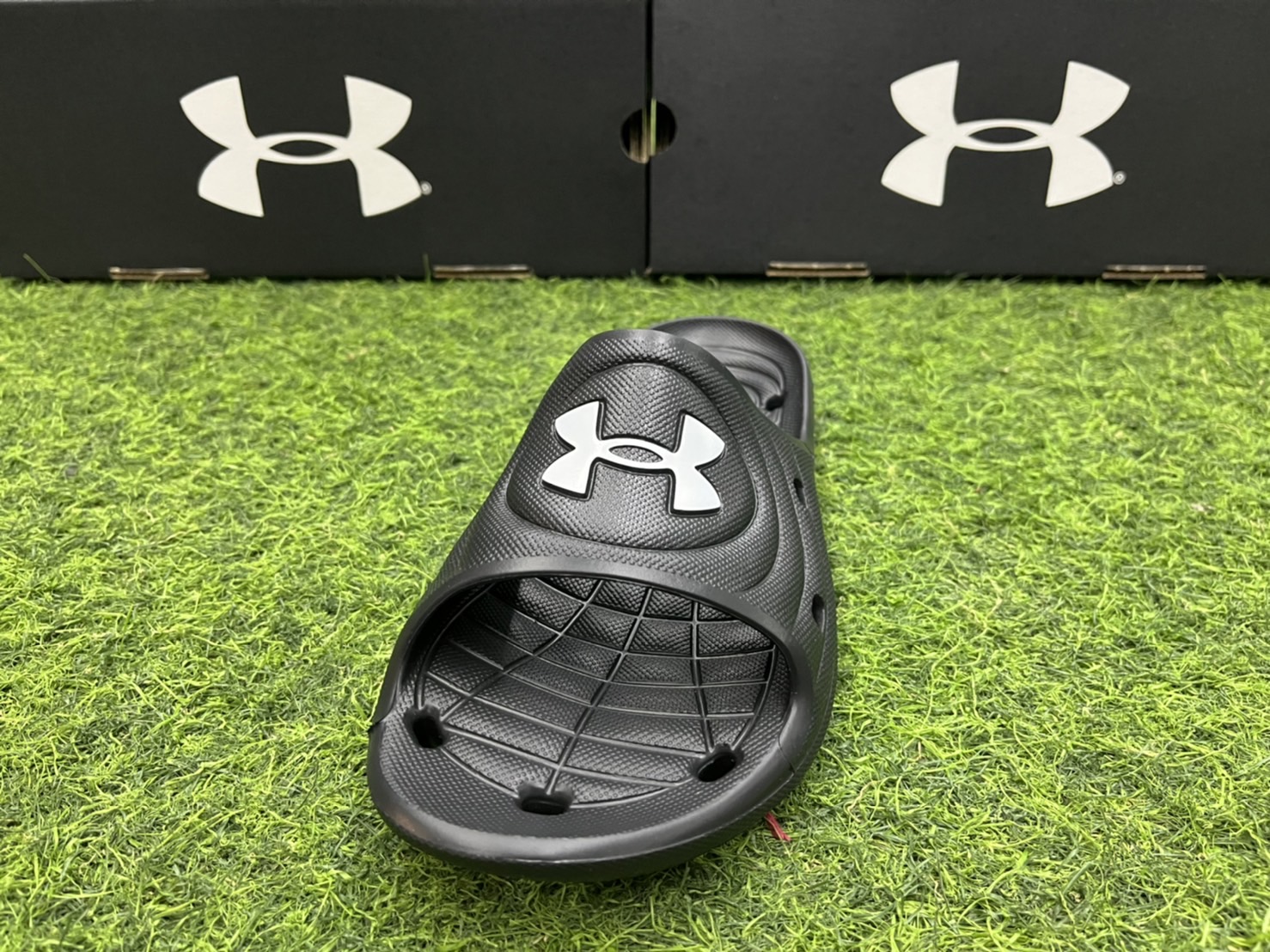 UA Locker IV 運動拖鞋 黑