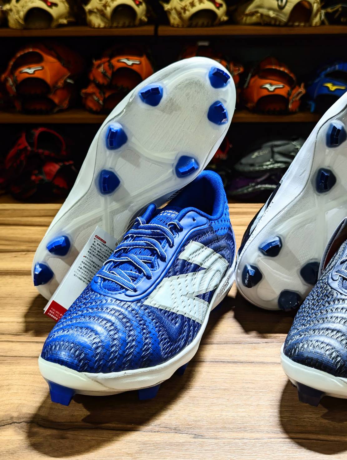 NewBalance 進 4040v7 棒壘膠釘鞋 空 寶藍
