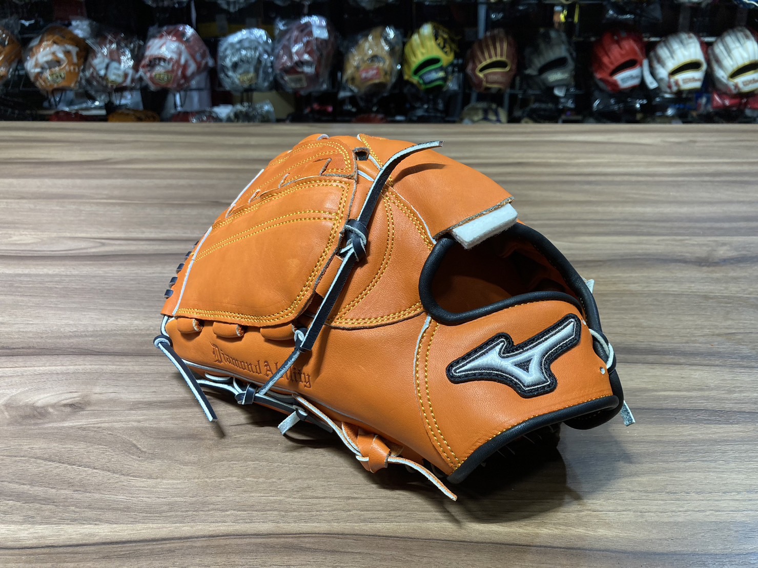 Mizuno Diamond 23 接球手套 投手 橘紅 12" 反