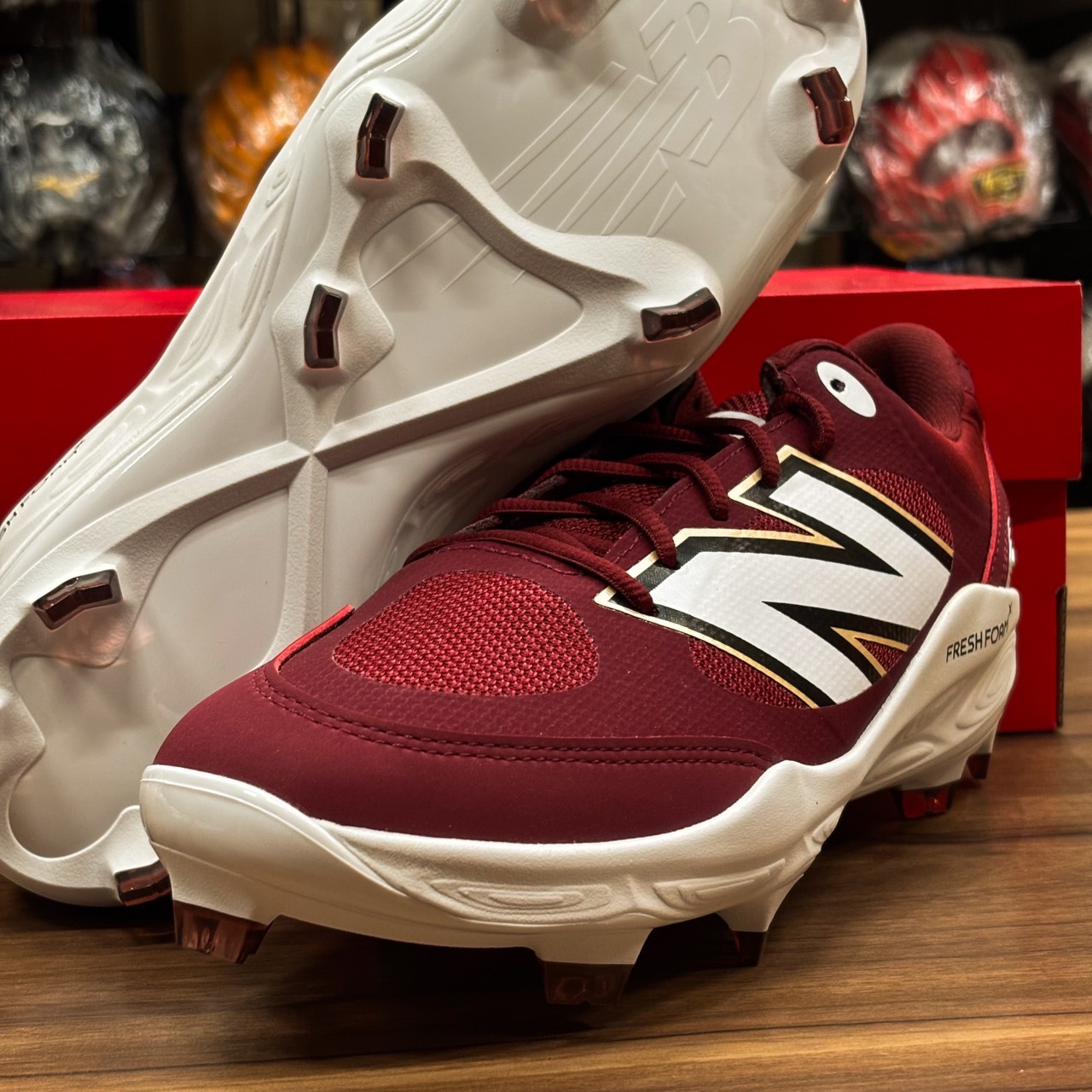 NewBalance 3000v7 棒壘膠釘鞋 暗紅
